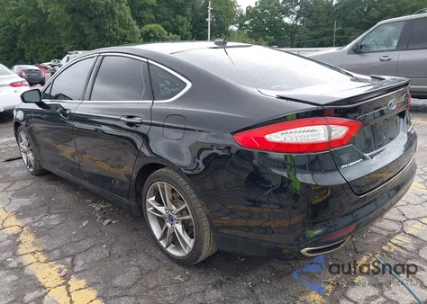 2016 Ford Fusion Titanium z USA, uszkodzony, nr VIN 3FA6P0K96GR101884